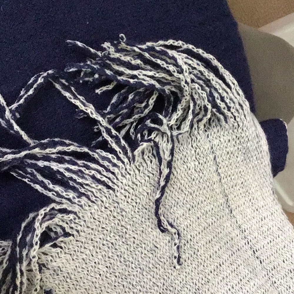 knit, reversible fringed Scarf/wrap
